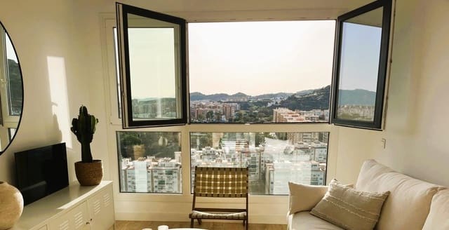 2 Zimmer Apartment zu verkaufen in Málaga Stadt mit Pool - 419.000 € (Ref: 9744129)