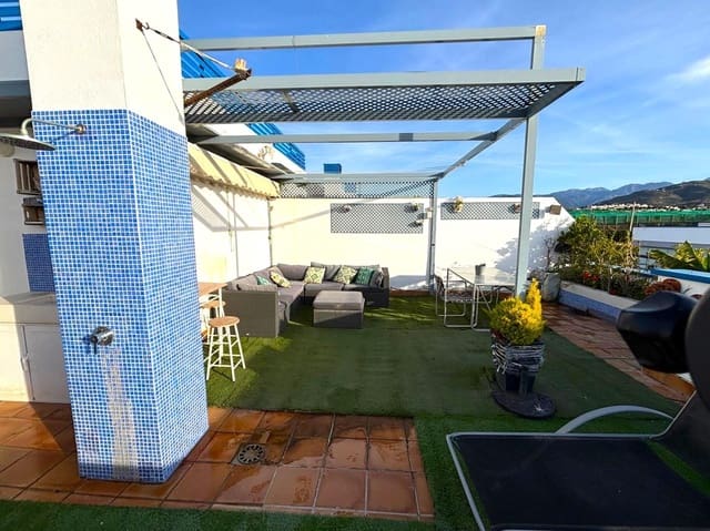 3 quarto Penthouse para venda em El Peñoncillo, Torrox - 420 000 € (Ref: 9783116)