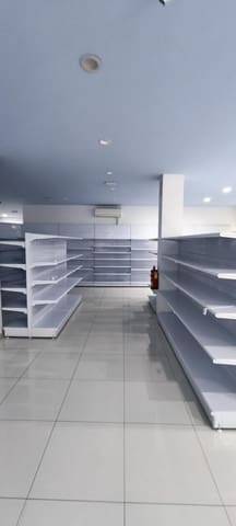 Kaupallinen vuokrattavana paikassa Motril - 4 000 € (Ref: 9811558)