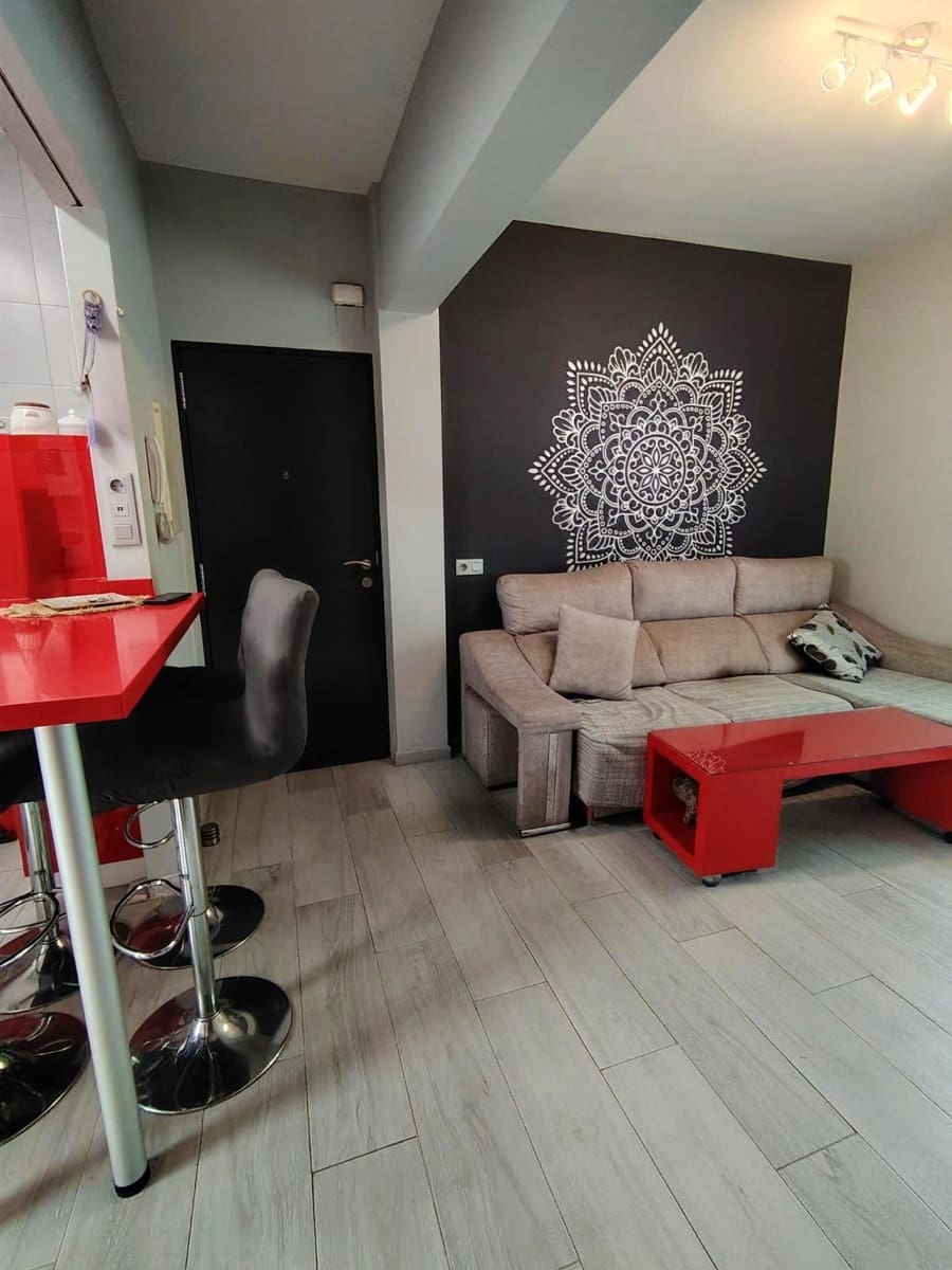 3 soveværelse Lejlighed til salg i Malaga by - € 279.000 (Ref: 9927384)
