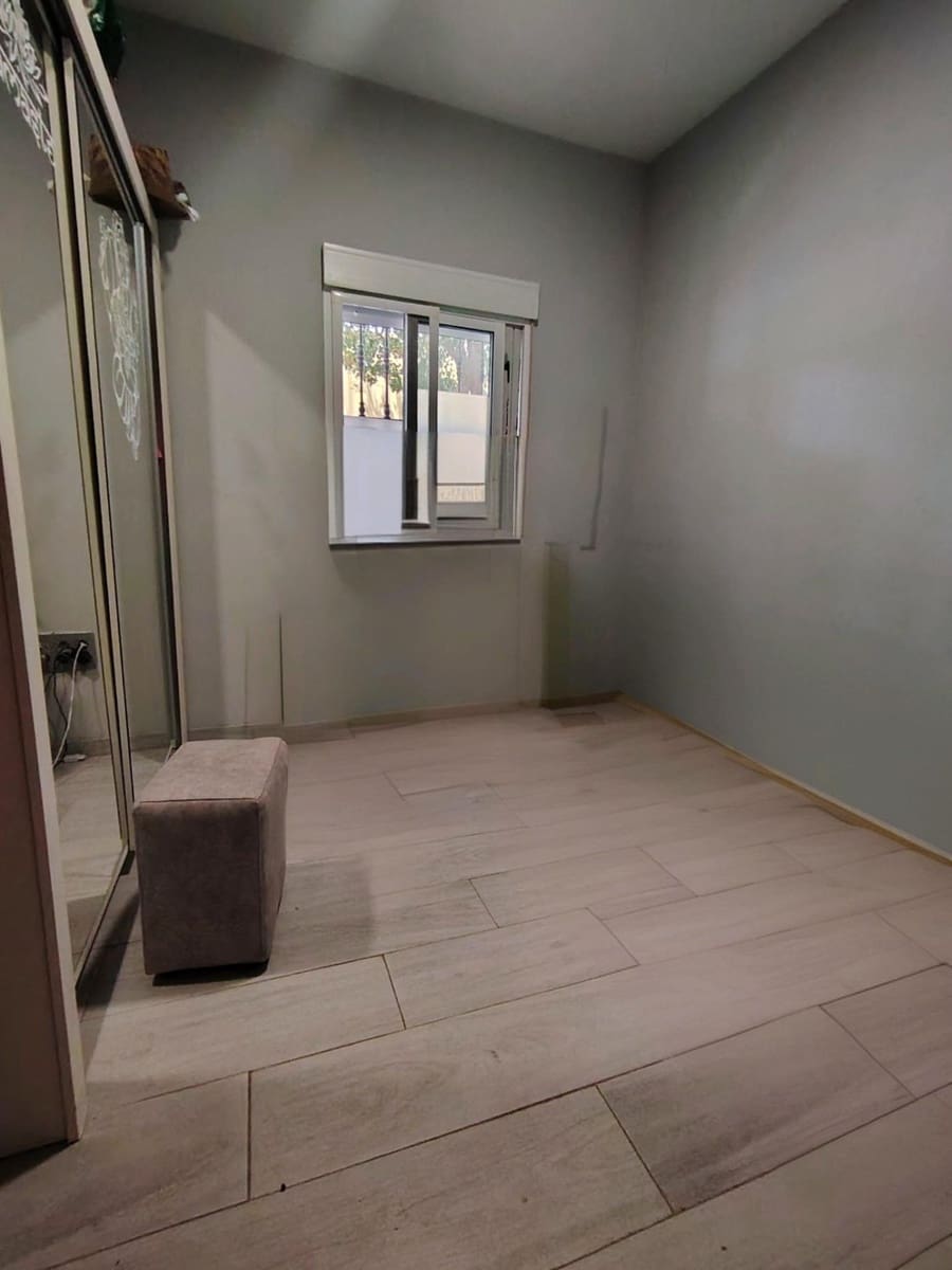 3 soveværelse Lejlighed til salg i Malaga by - € 279.000 (Ref: 9927384)