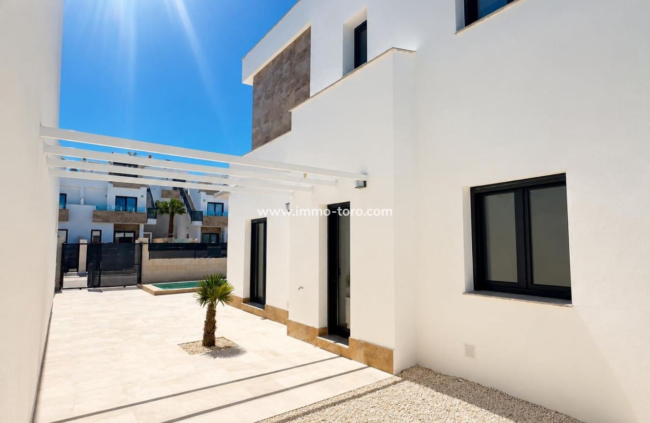 3 Zimmer Villa zu verkaufen in Polop mit Pool - 469.000 € (Ref: 10002395)
