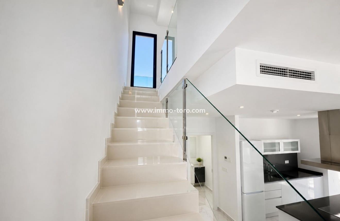 3 Zimmer Villa zu verkaufen in Polop mit Pool - 469.000 € (Ref: 10002395)