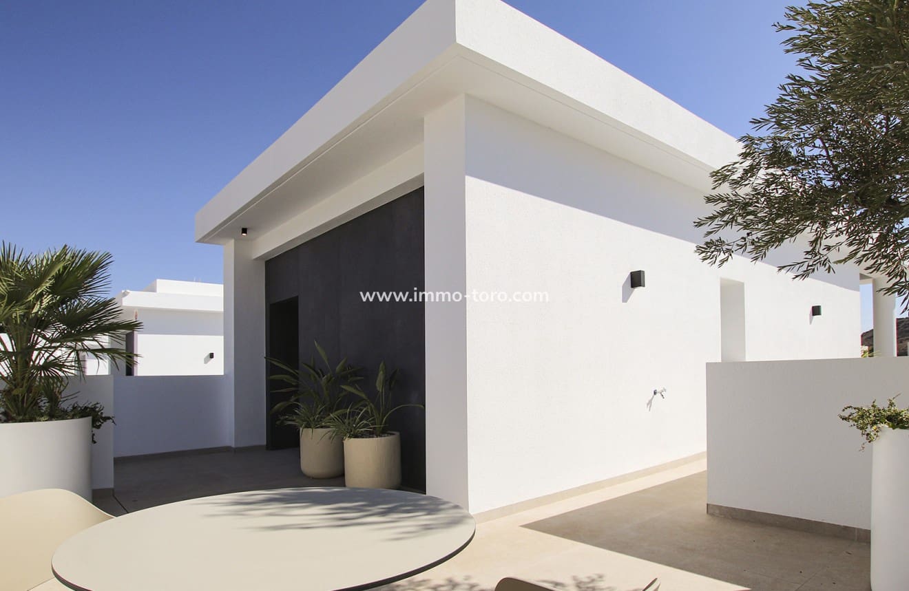 4 bedroom Villa for sale in Ciudad Quesada - € 810,750 (Ref: 10012334)
