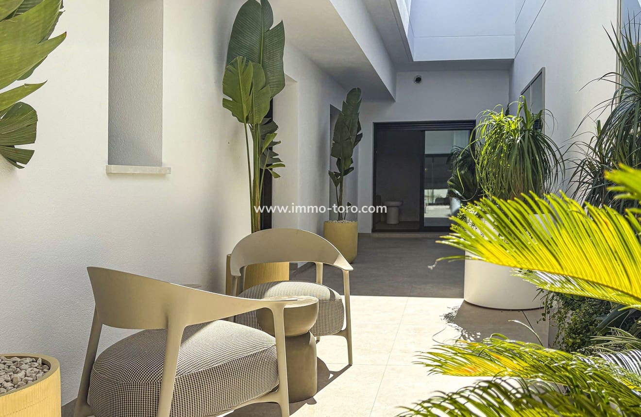 4 bedroom Villa for sale in Ciudad Quesada - € 810,750 (Ref: 10012334)