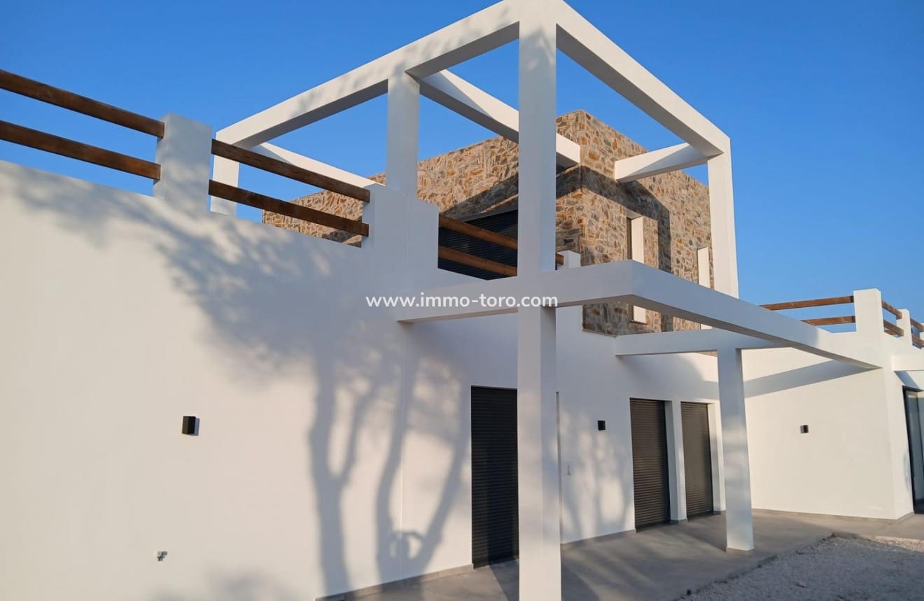 4 sovrum Villa till salu i Pinoso med pool - 600 000 € (Ref: 10018726)