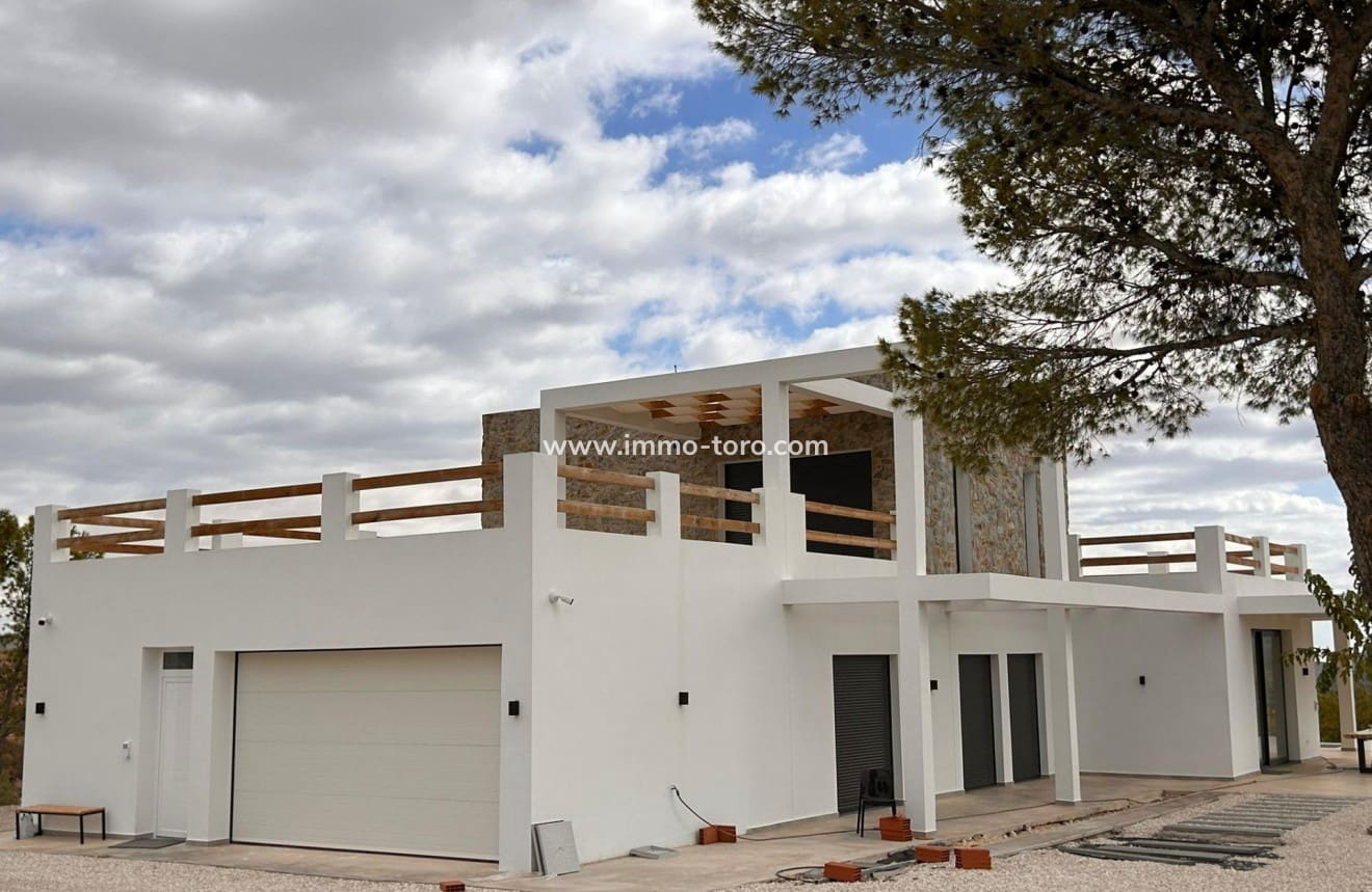 4 sovrum Villa till salu i Pinoso med pool - 600 000 € (Ref: 10018726)