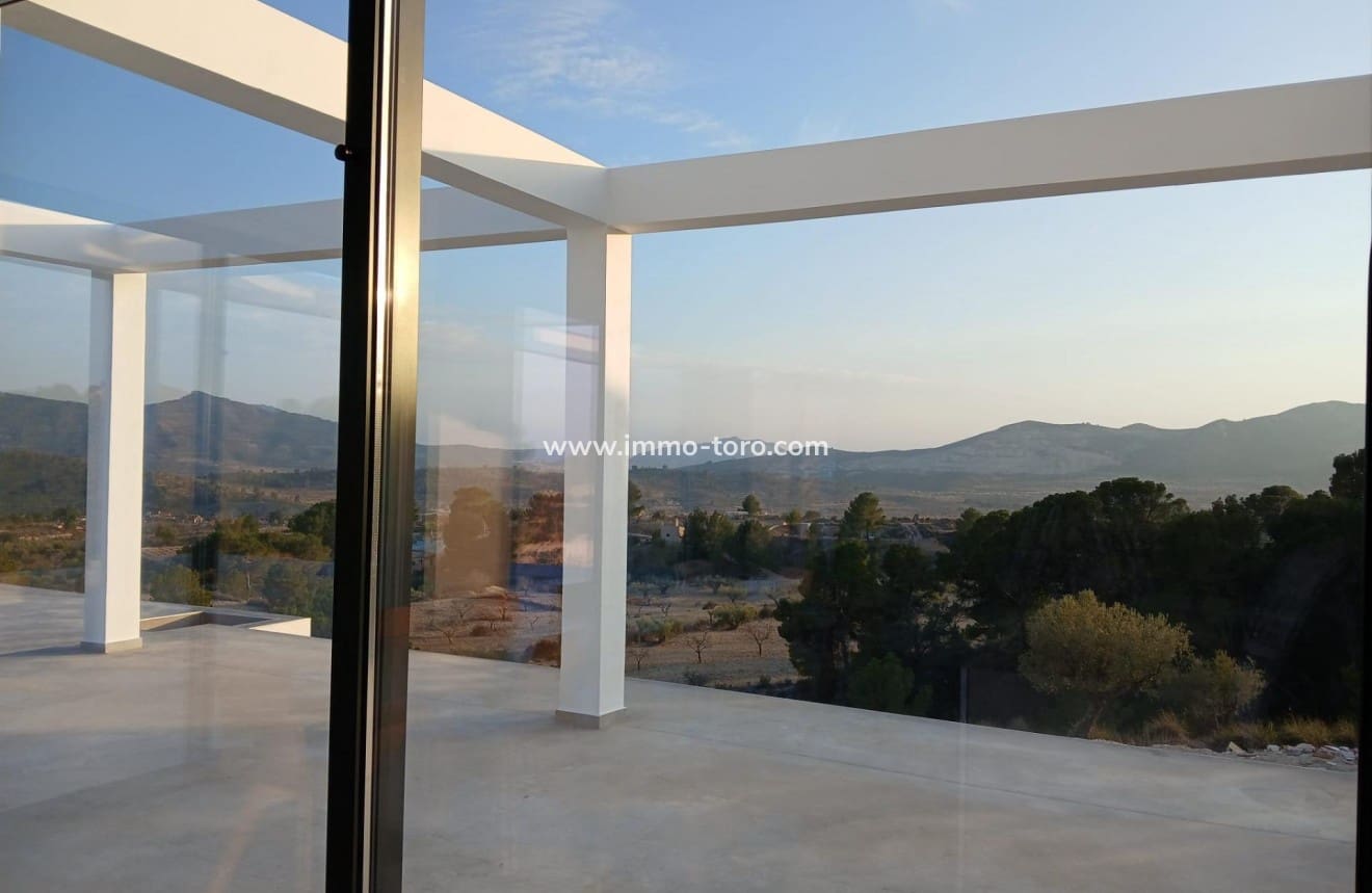 4 sovrum Villa till salu i Pinoso med pool - 600 000 € (Ref: 10018726)