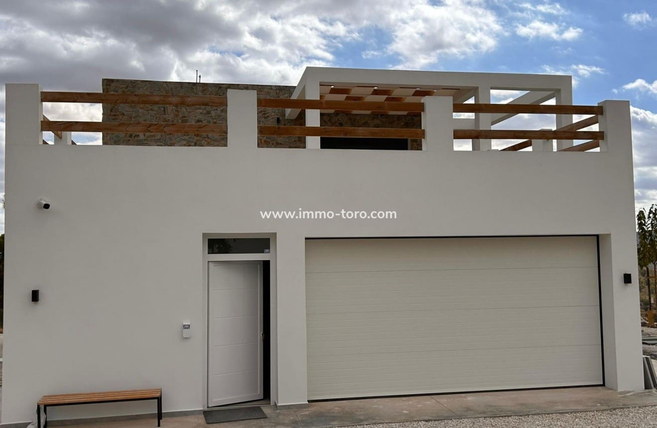 4 sovrum Villa till salu i Pinoso med pool - 600 000 € (Ref: 10018726)