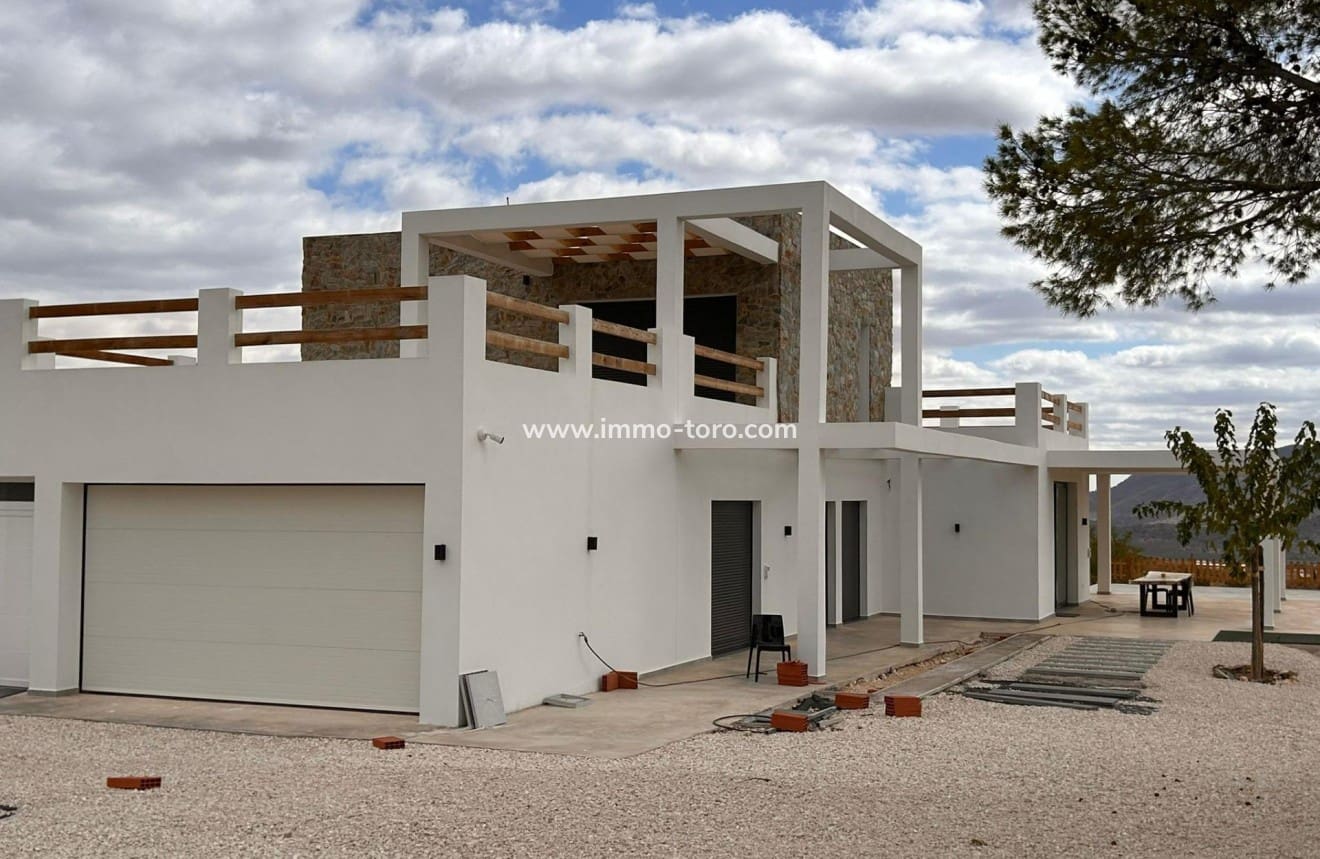 4 sovrum Villa till salu i Pinoso med pool - 600 000 € (Ref: 10018726)