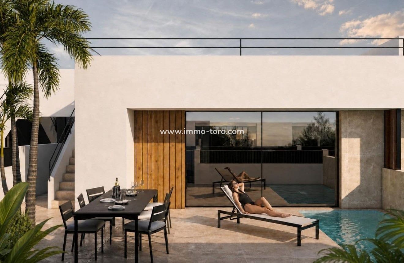 3 soverom Kjedet enebolig til salgs i Condado de Alhama med svømmebasseng - € 325 000 (Ref: 10023034)