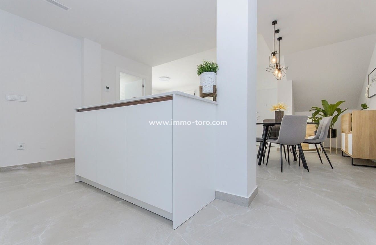 3 chambre Appartement à vendre à San Miguel de Salinas avec piscine - 425 000 € (Ref: 10027587)