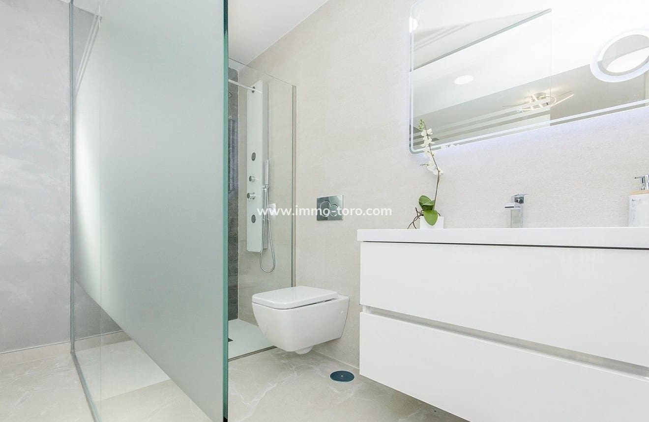 3 chambre Appartement à vendre à San Miguel de Salinas avec piscine - 425 000 € (Ref: 10027587)