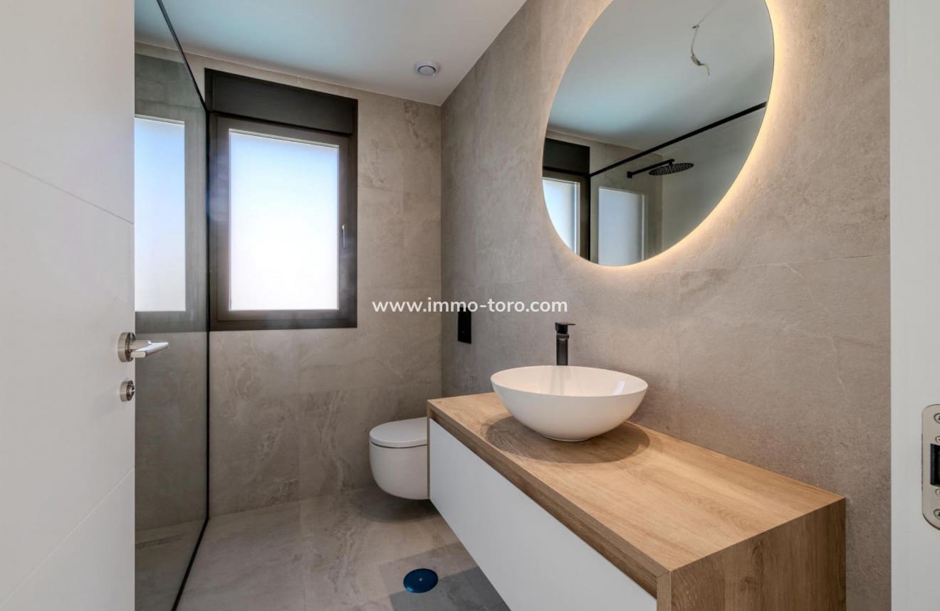 3 bedroom Villa for sale in Algorfa with pool - € 489,000 (Ref: 10031134)