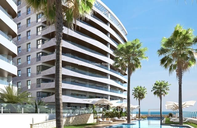 1 soveværelse Lejlighed til salg i La Manga del Mar Menor med swimmingpool - € 288.000 (Ref: 9939058)