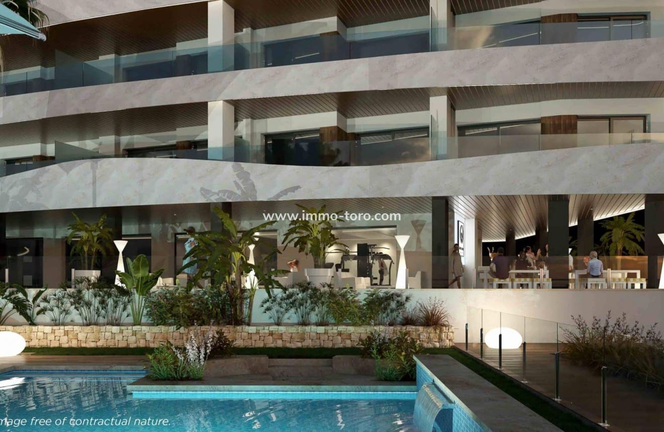 1 soveværelse Lejlighed til salg i La Manga del Mar Menor med swimmingpool - € 288.000 (Ref: 9939058)