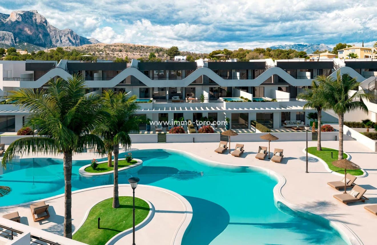 2 bedroom Apartment for sale in Alfaz del Pi / L'Alfas del Pi with pool - € 327,000 (Ref: 9939066)
