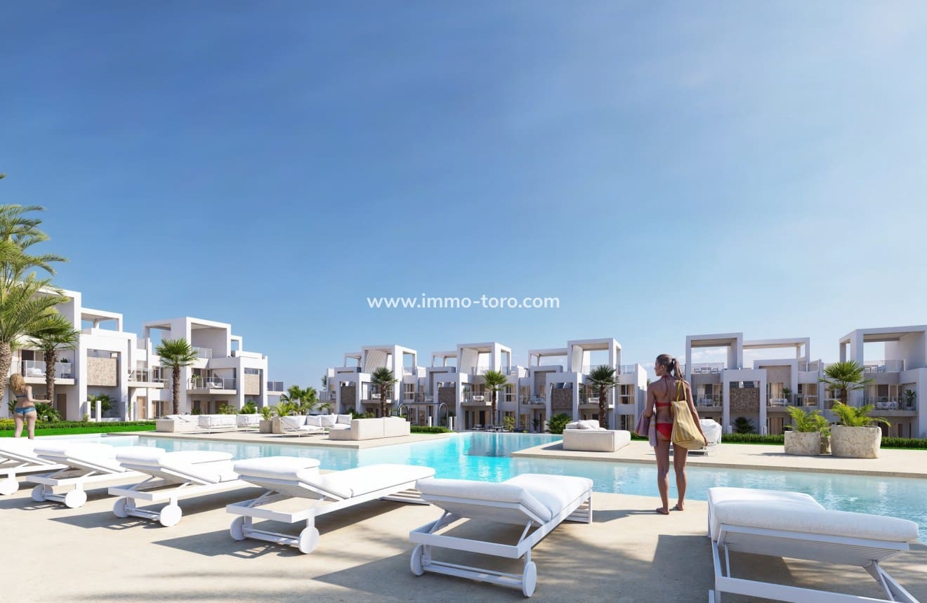 Apartamento de 3 habitaciones en Ciudad Quesada en venta con piscina - 364.000 € (Ref: 9939073)