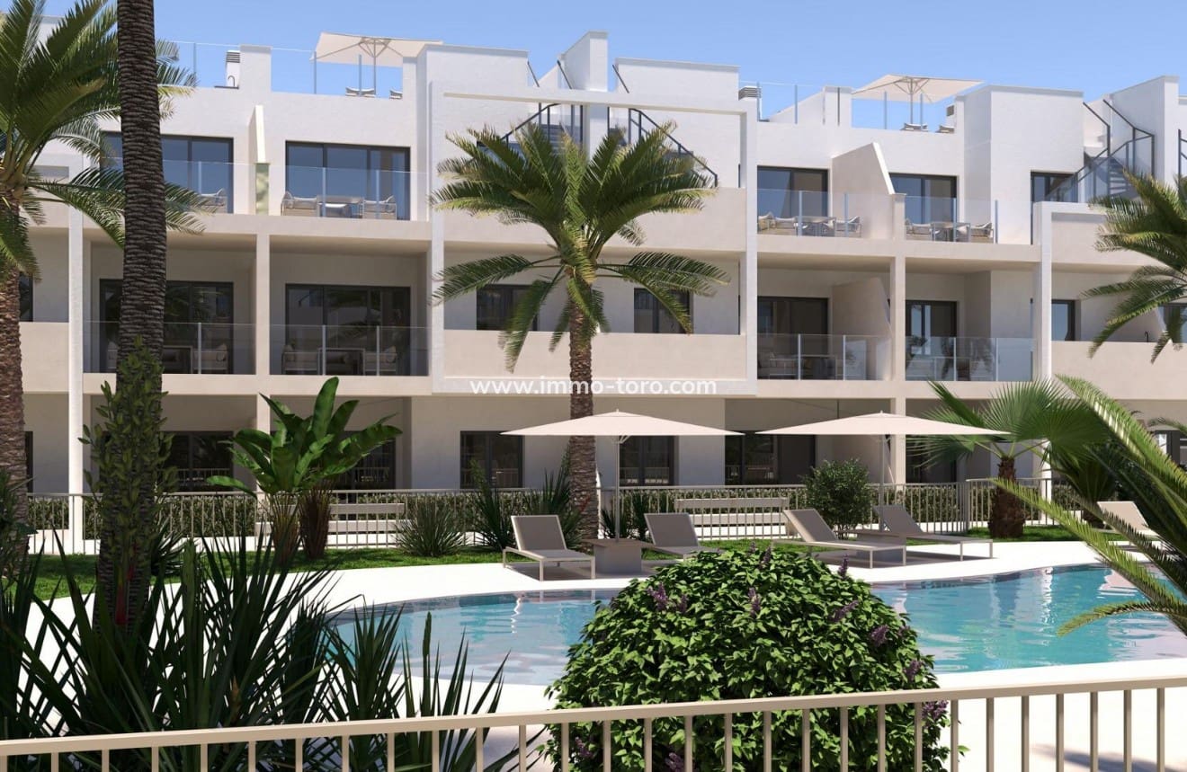 2 slaapkamer Appartement te koop in San Cayetano met zwembad - € 249.900 (Ref: 9939075)