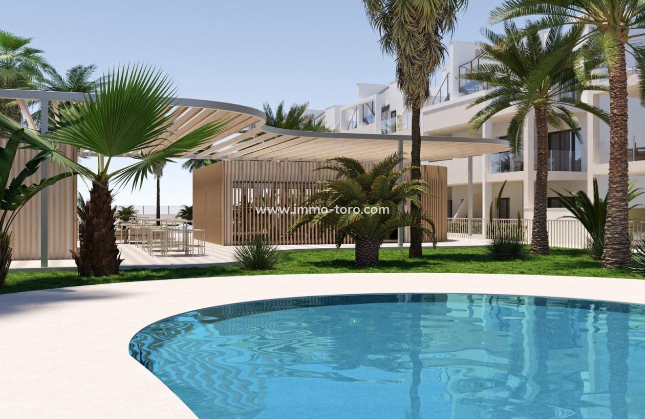 2 slaapkamer Appartement te koop in San Cayetano met zwembad - € 249.900 (Ref: 9939075)
