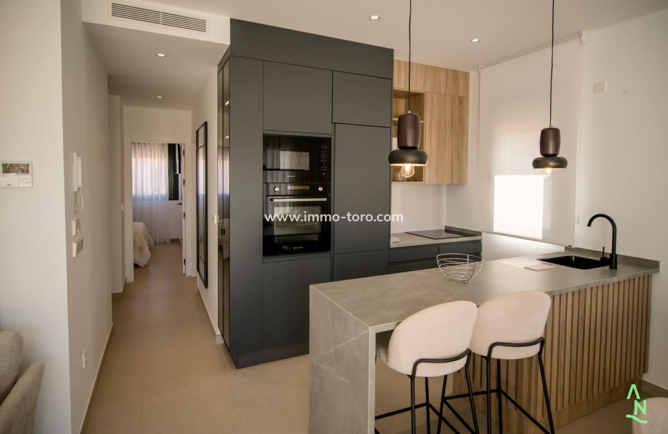Apartamento de 2 habitaciones en Condado de Alhama en venta con piscina - 208.425 € (Ref: 9939076)