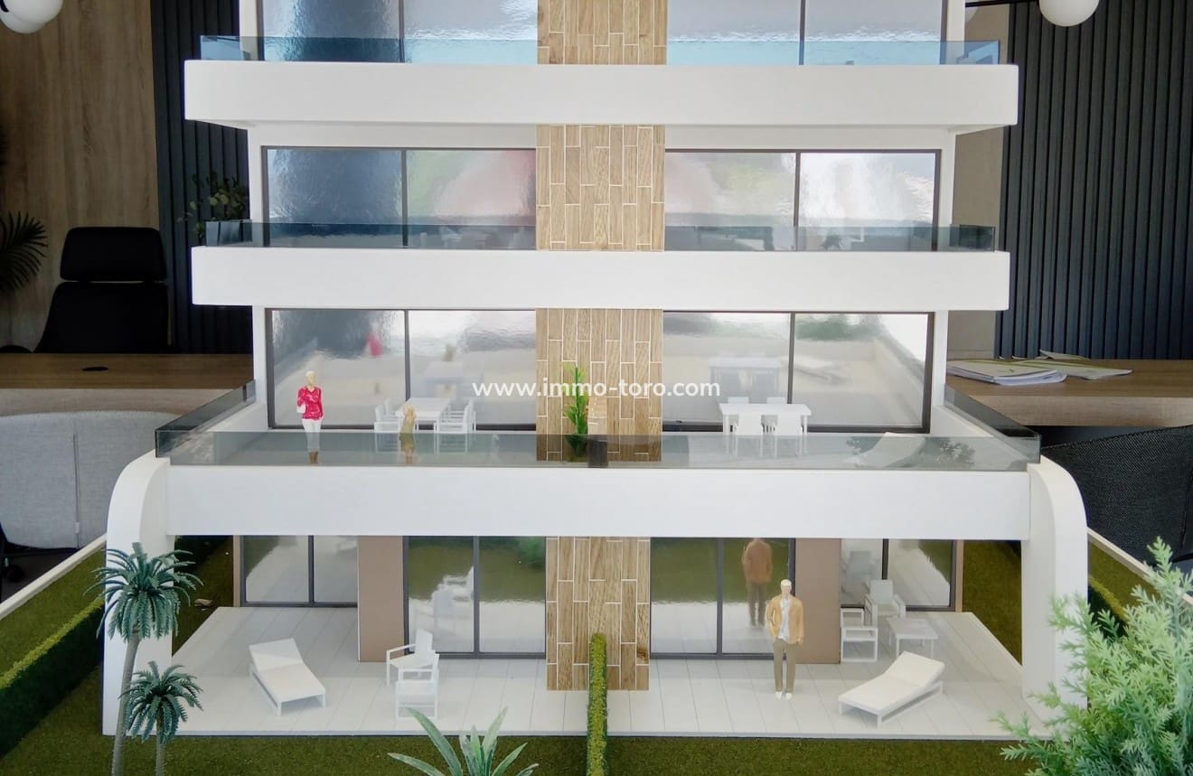 Apartamento de 2 habitaciones en Condado de Alhama en venta con piscina - 208.425 € (Ref: 9939076)