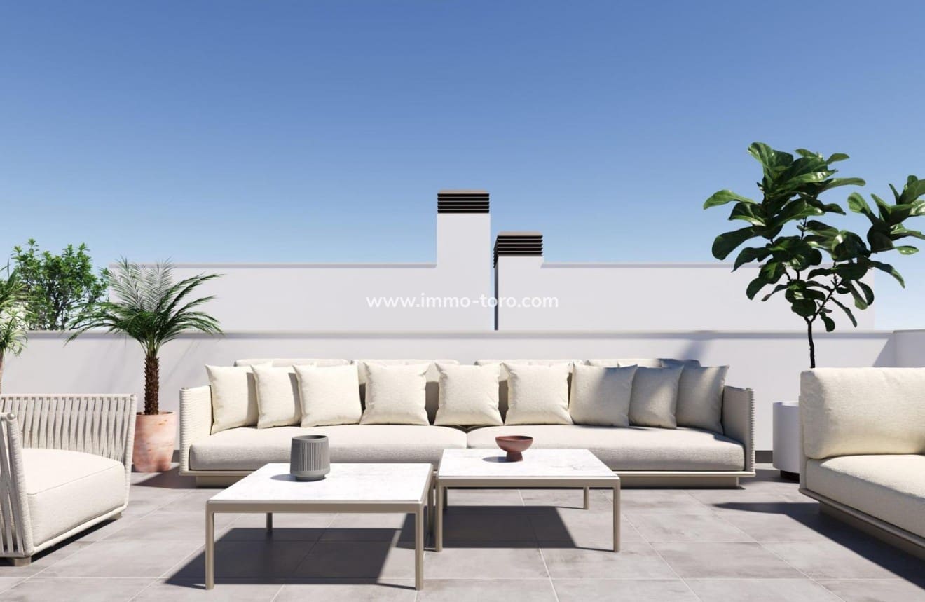 2 soverom Villa til salgs i Roldan med svømmebasseng - € 299 900 (Ref: 9939080)