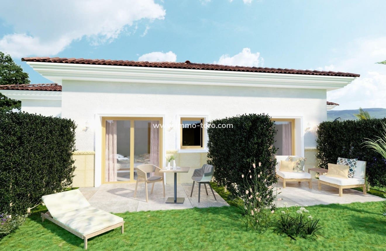 3 bedroom Villa for sale in Rodriguillo with pool - € 439,000 (Ref: 9939082)