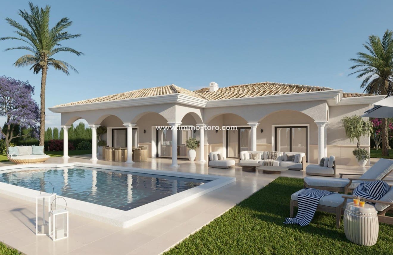 3 bedroom Villa for sale in Rodriguillo with pool - € 439,000 (Ref: 9939082)