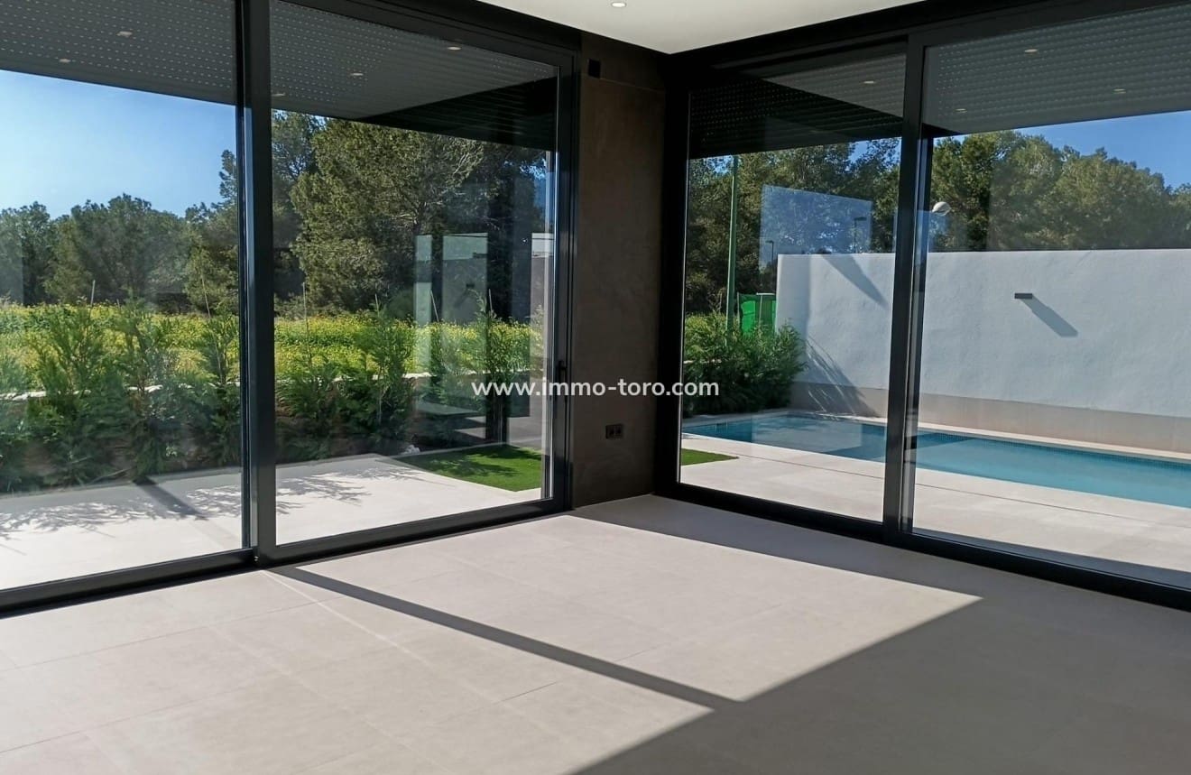 3 soveværelse Villa til salg i Pilar de la Horadada med swimmingpool - € 586.000 (Ref: 9939083)