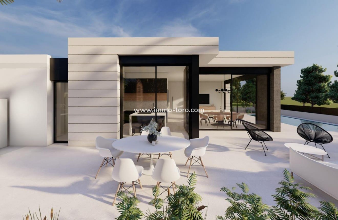 3 soveværelse Villa til salg i Pilar de la Horadada med swimmingpool - € 586.000 (Ref: 9939083)