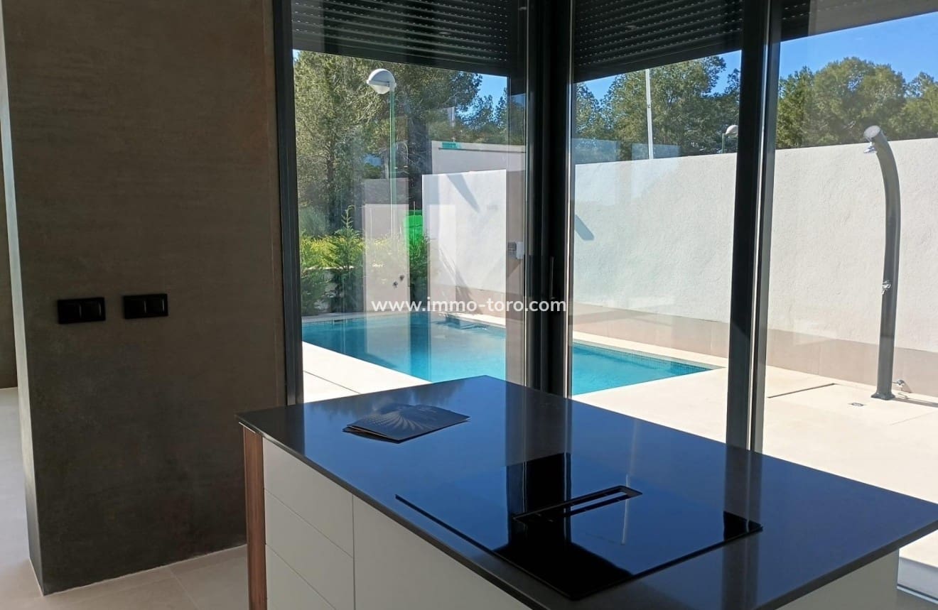 3 soveværelse Villa til salg i Pilar de la Horadada med swimmingpool - € 586.000 (Ref: 9939083)