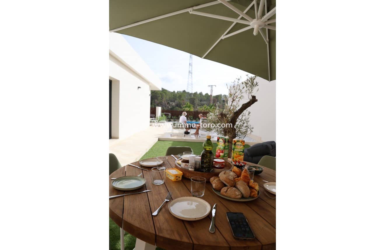 2 slaapkamer Villa te koop in Finestrat met zwembad - € 419.000 (Ref: 9939085)