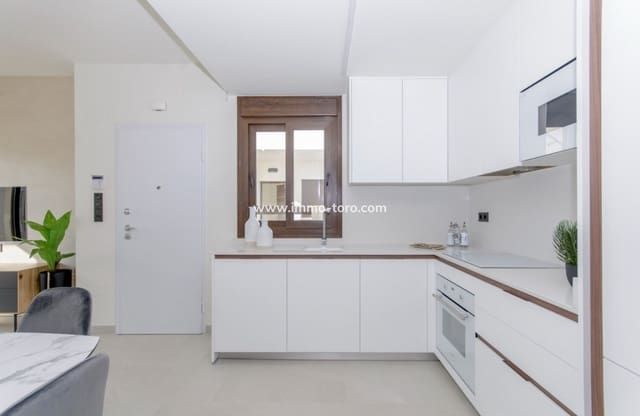 2 slaapkamer Appartement te koop in Los Balcones met zwembad - € 320.000 (Ref: 9944895)