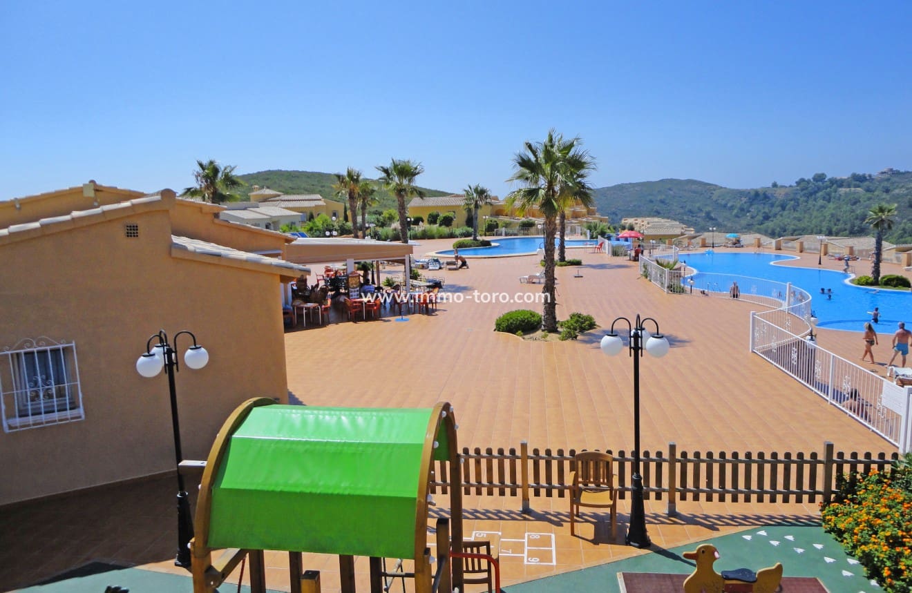 2 soveværelse Lejlighed til salg i Cumbre del Sol med swimmingpool - € 473.000 (Ref: 9958855)