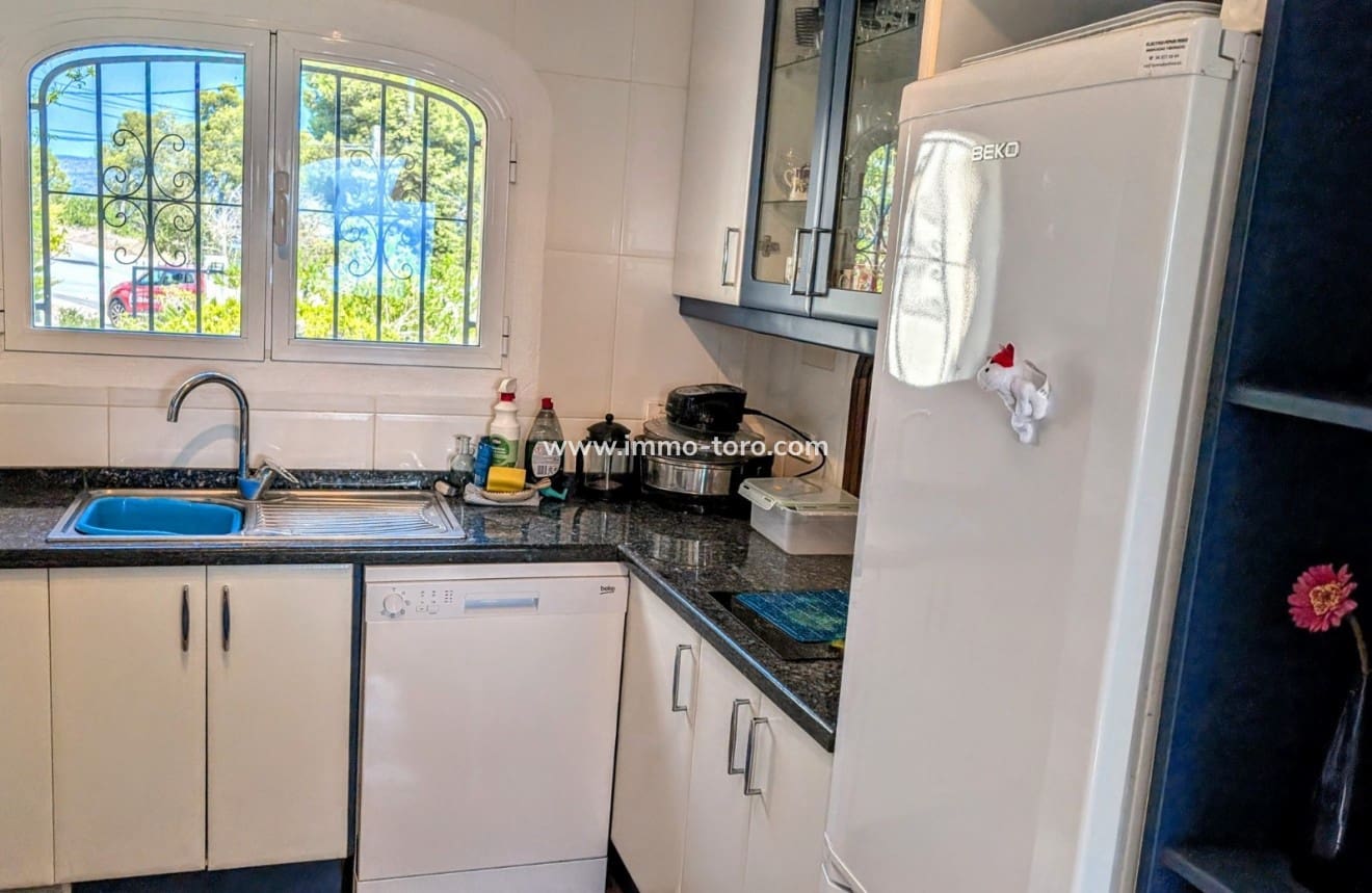 4 soverom Villa til salgs i Moraira med svømmebasseng - € 875 000 (Ref: 9958857)