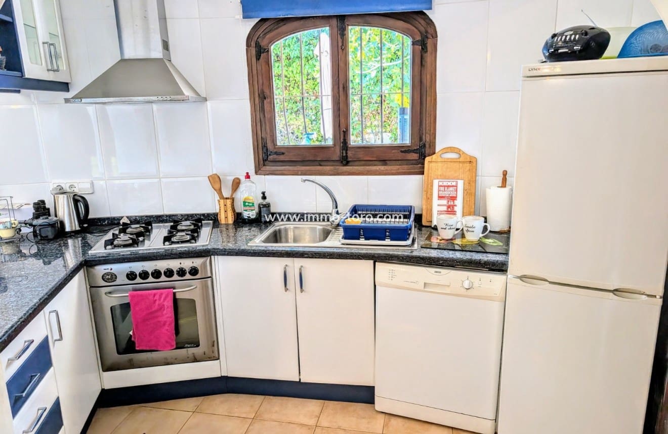4 soverom Villa til salgs i Moraira med svømmebasseng - € 875 000 (Ref: 9958857)