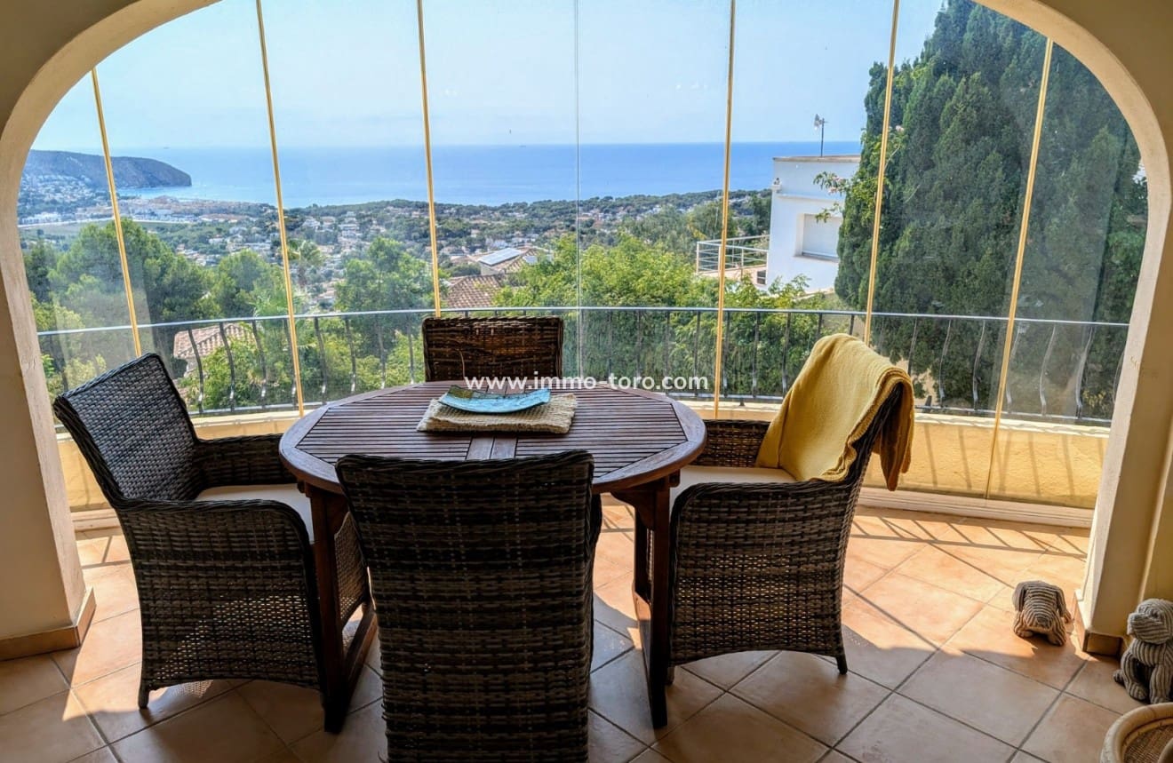 4 soverom Villa til salgs i Moraira med svømmebasseng - € 875 000 (Ref: 9958857)