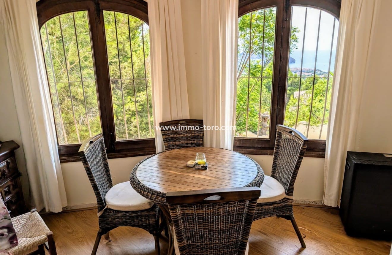 4 soverom Villa til salgs i Moraira med svømmebasseng - € 875 000 (Ref: 9958857)