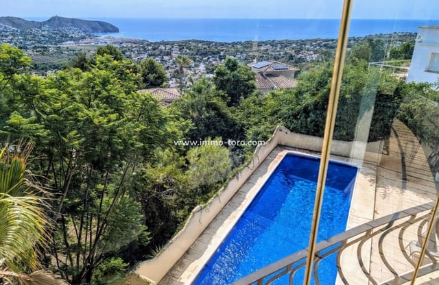 4 soverom Villa til salgs i Benimeit - Tabaira, Teulada-Moraira med svømmebasseng - € 875 000 (Ref: 9958857)
