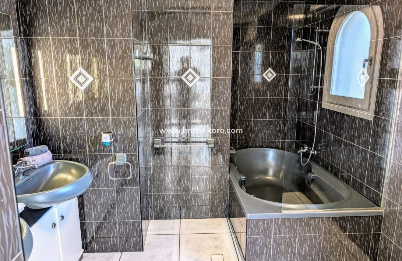 3 soveværelse Villa til salg i Moraira med swimmingpool - € 1.100.000 (Ref: 9958858)