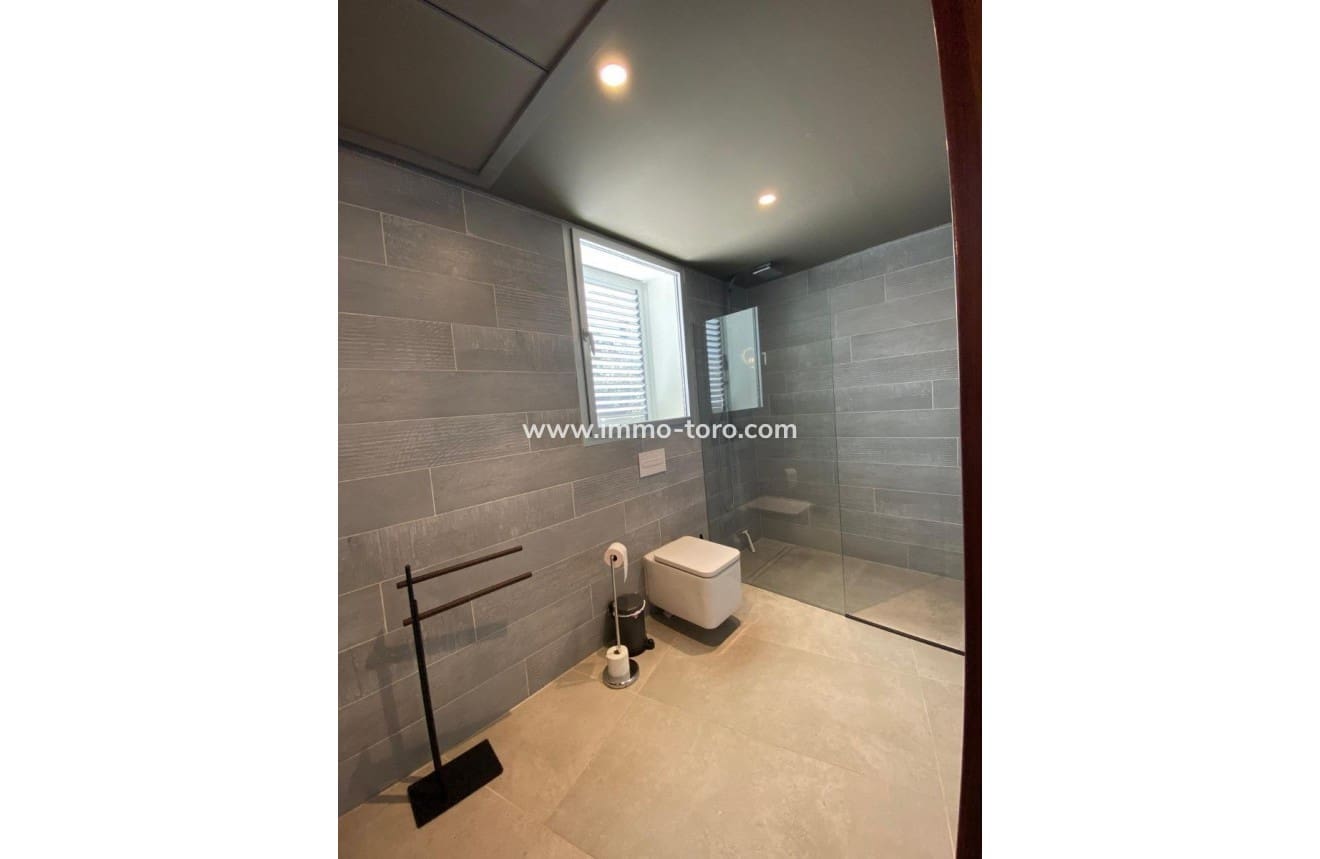 4 slaapkamer Villa te koop in Benissa met zwembad - € 1.250.000 (Ref: 9958859)