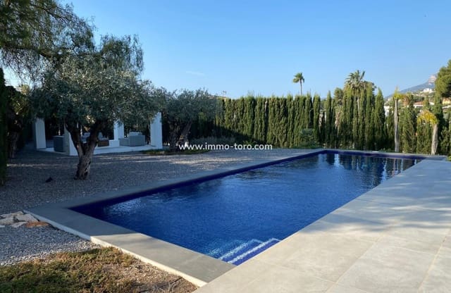 4 soverom Villa til salgs i Benissa med svømmebasseng - € 1 250 000 (Ref: 9958859)