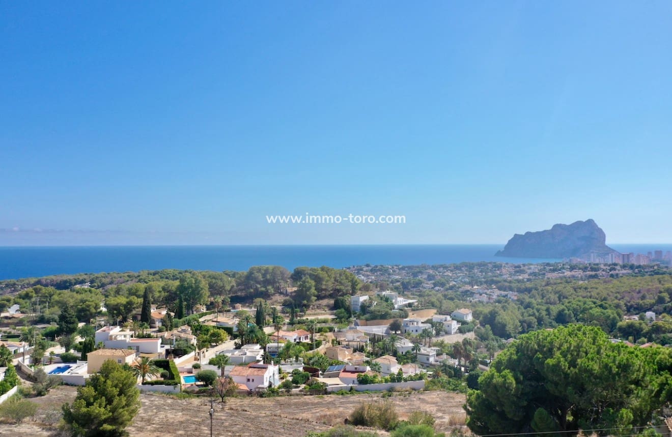 4 bedroom Villa for sale in Pedramala with pool - € 2,995,000 (Ref: 9958860)