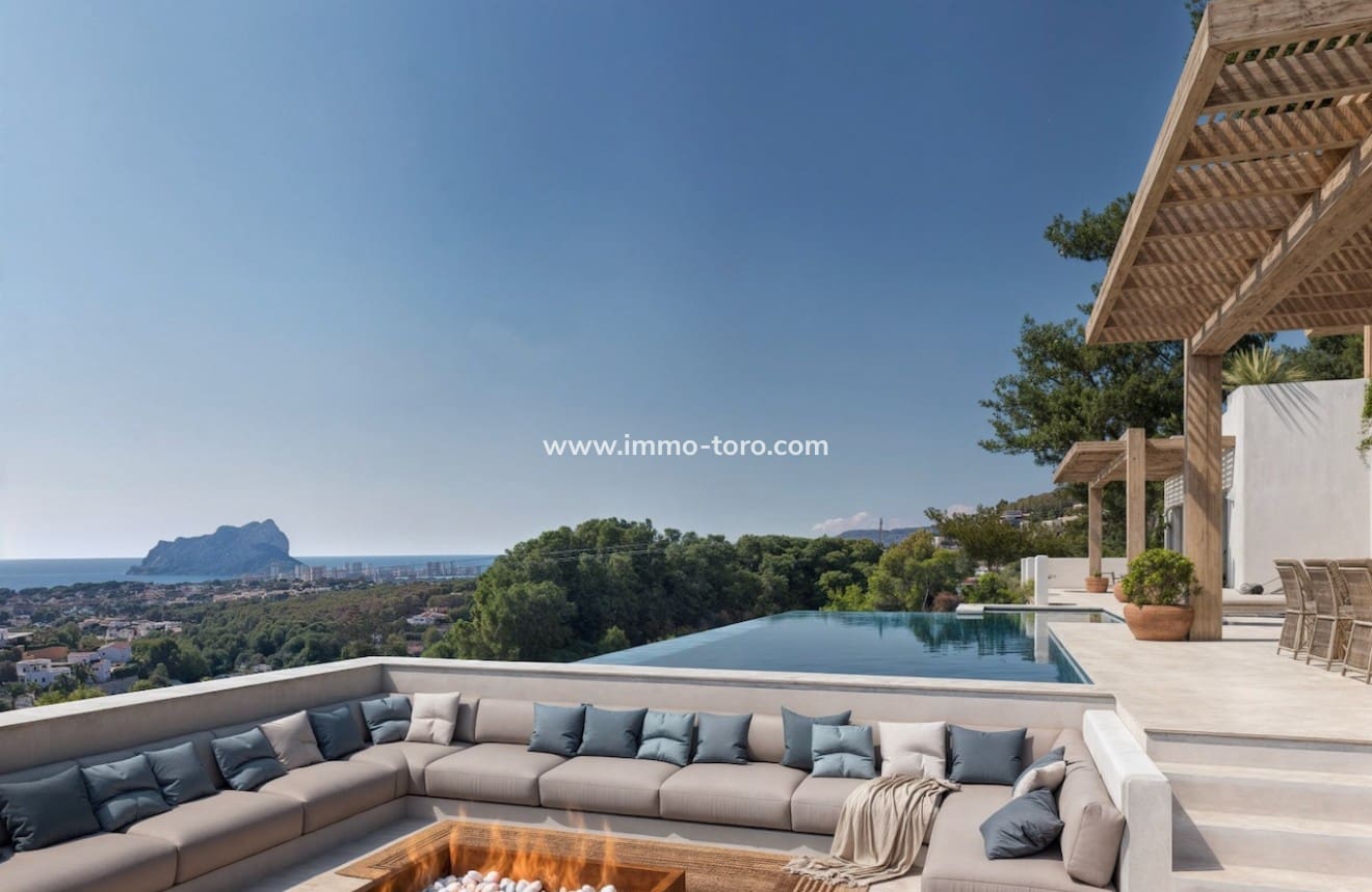 4 bedroom Villa for sale in Pedramala with pool - € 2,995,000 (Ref: 9958860)