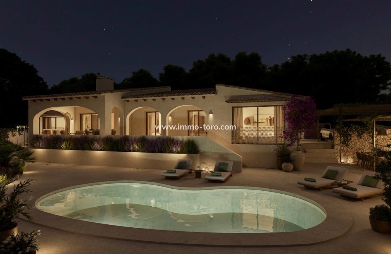 Chalet de 3 habitaciones en Benissa en venta con piscina - 1.250.000 € (Ref: 9958861)