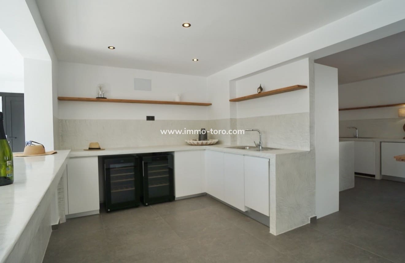4 Zimmer Villa zu verkaufen in Moraira mit Pool - 1.495.000 € (Ref: 9958865)