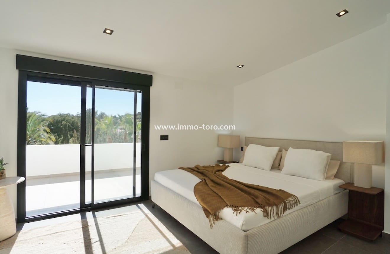 4 Zimmer Villa zu verkaufen in Moraira mit Pool - 1.495.000 € (Ref: 9958865)