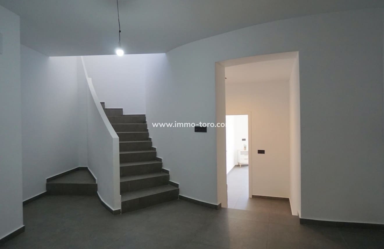 4 Zimmer Villa zu verkaufen in Moraira mit Pool - 1.495.000 € (Ref: 9958865)