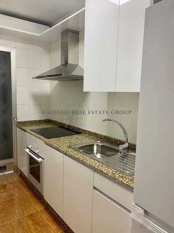 2 soverom Leilighet til leie i Cartagena Ciudad, Cartagena - € 725 (Ref: 9672094)